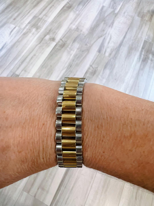 THICK GOLD WATCH BAND BRACELET