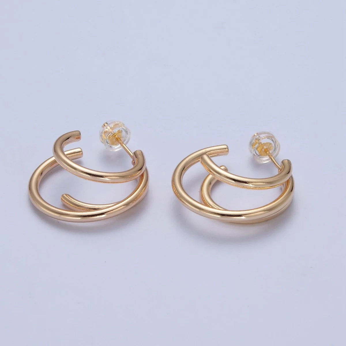 TRIPLE ROUND GOLD STUD