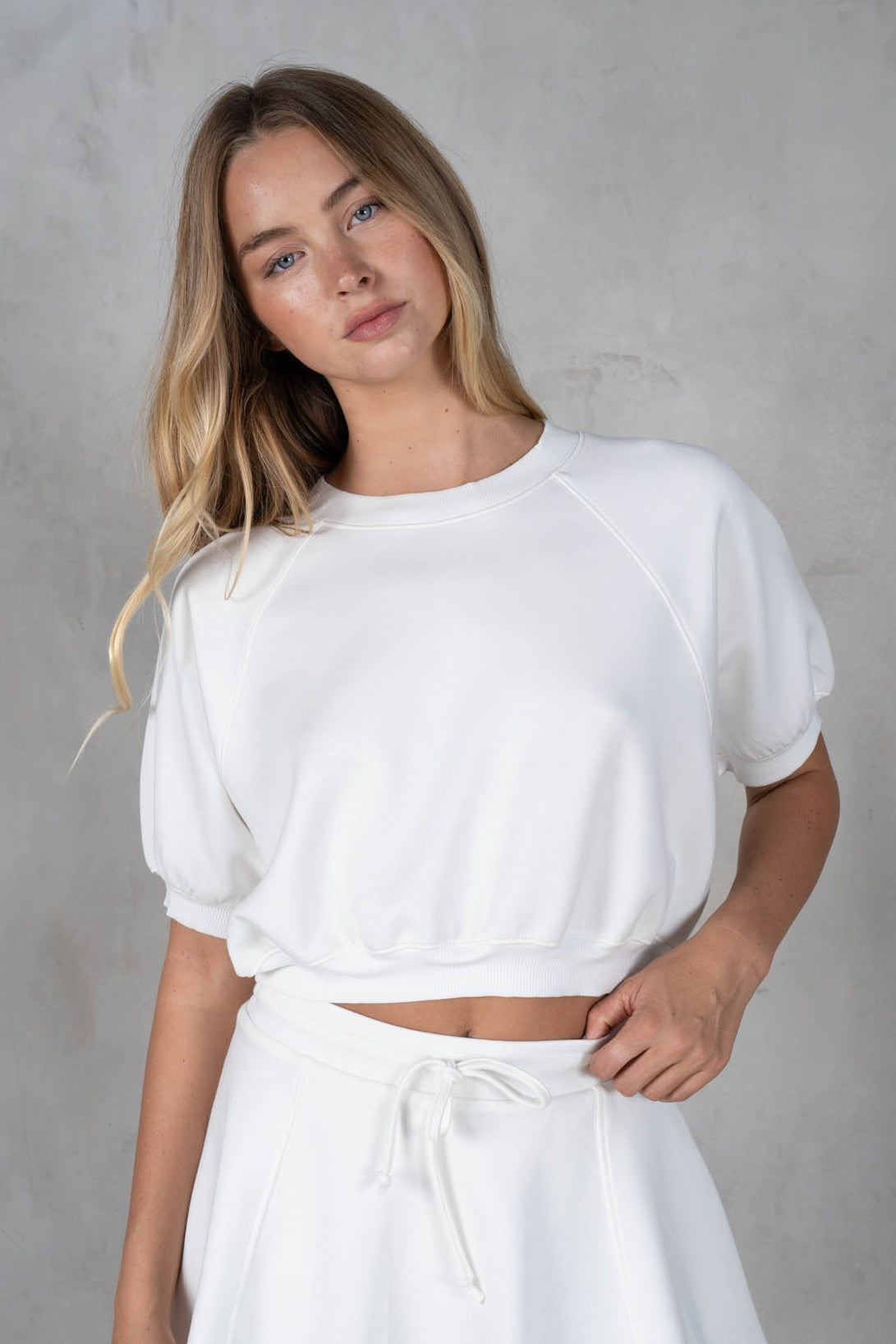 WHITE NEOPRENE TOP