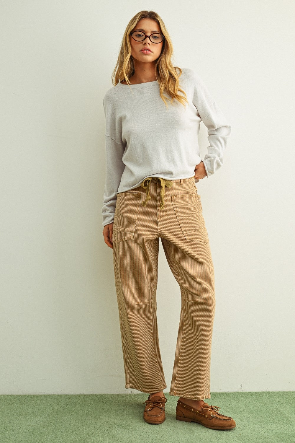 ESSENTIAL LONG SLEEVE CROP TOP OFF WHITE
