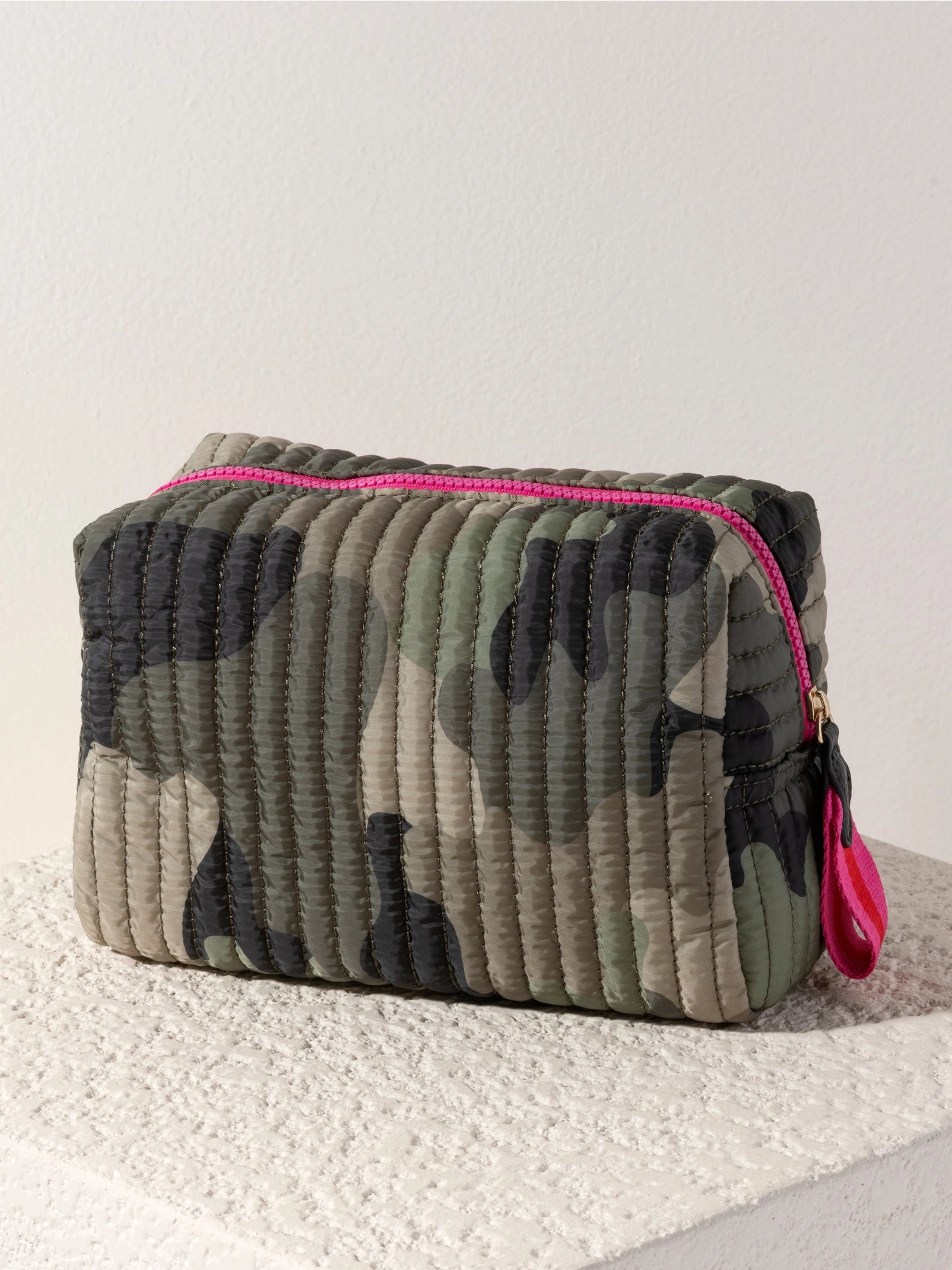 EZRA SMALL CAMO COSM. POUCH