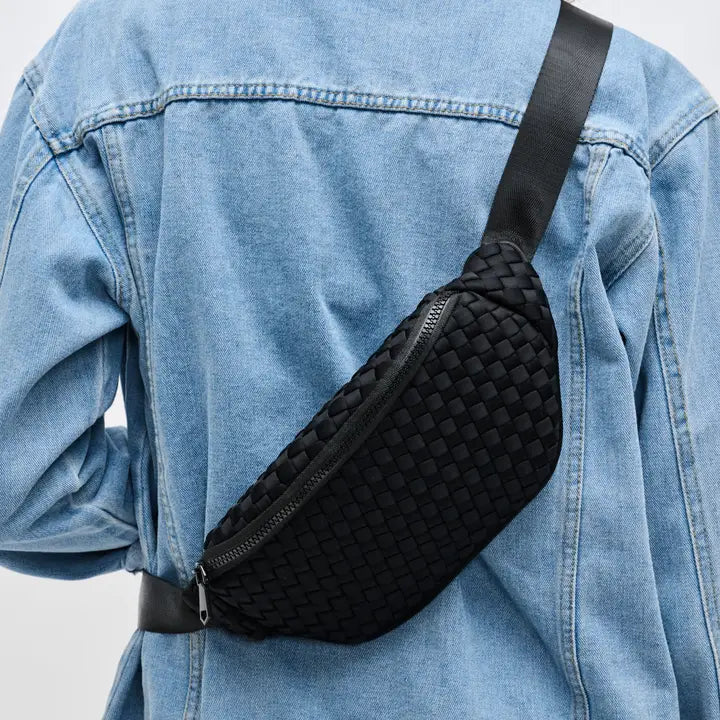 AIM HIGH WOVEN BELT BAG