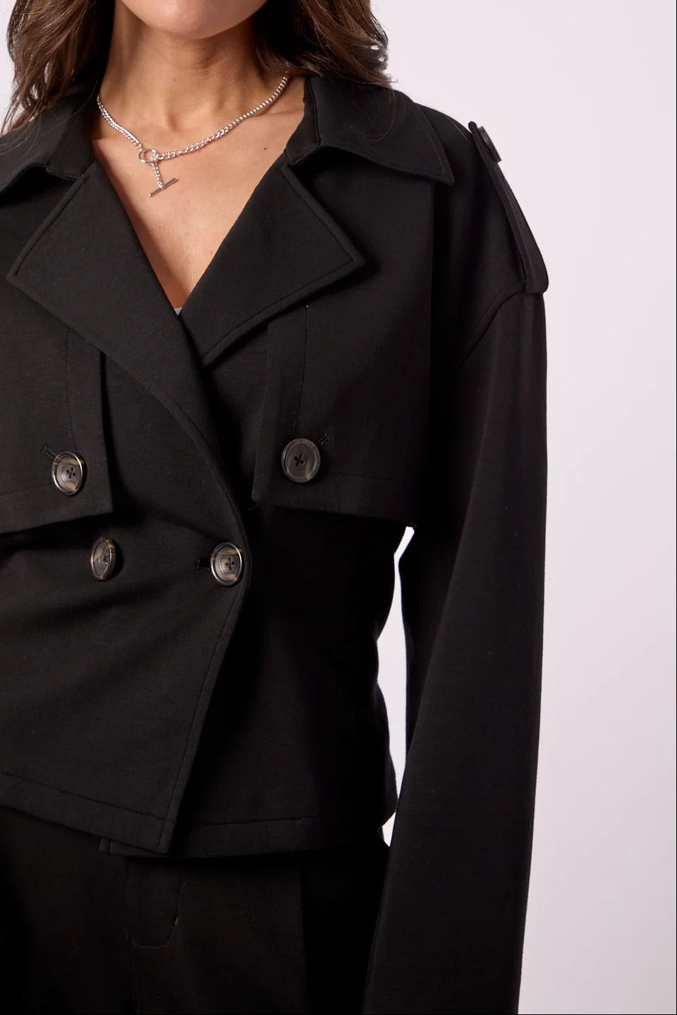 CHARLI CROPPED HOODIED BLAZER IN BLACK