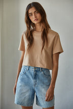 EVERYDAY CROP TEE