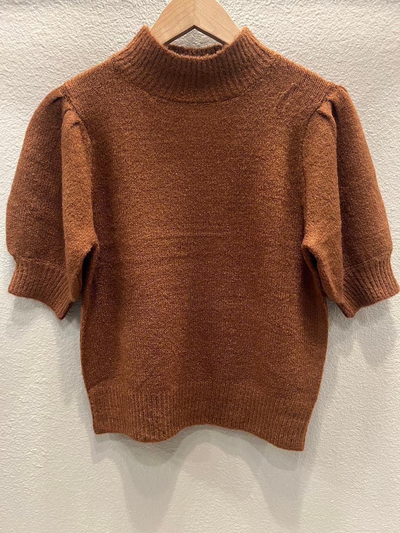 CHESTNUT KNIT TOP PUFF SLEEVE