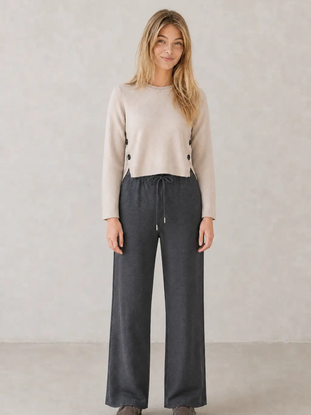 LIGHT GREY SIDE BUTTON SWEATER