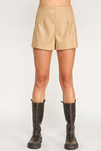 FAUX LEATHER COOL SHORT