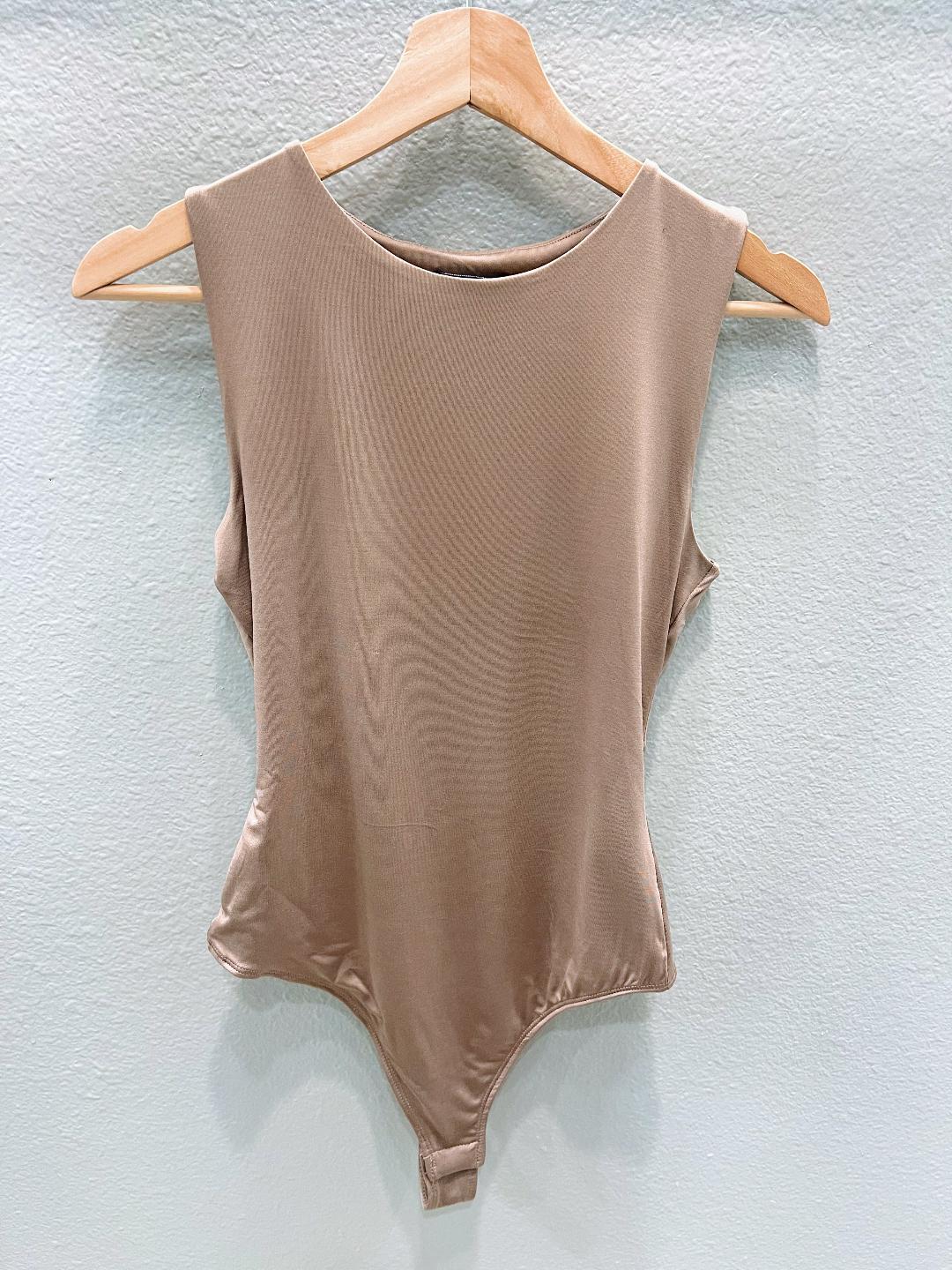 SLEEVELESS BODYSUIT